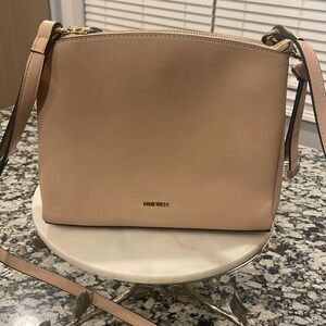 Nine West GENTLE USED crossover purse